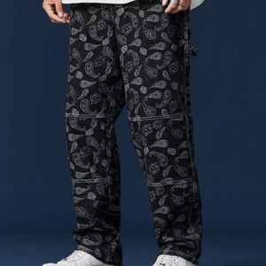 Men Paisley Print straight leg Jeans